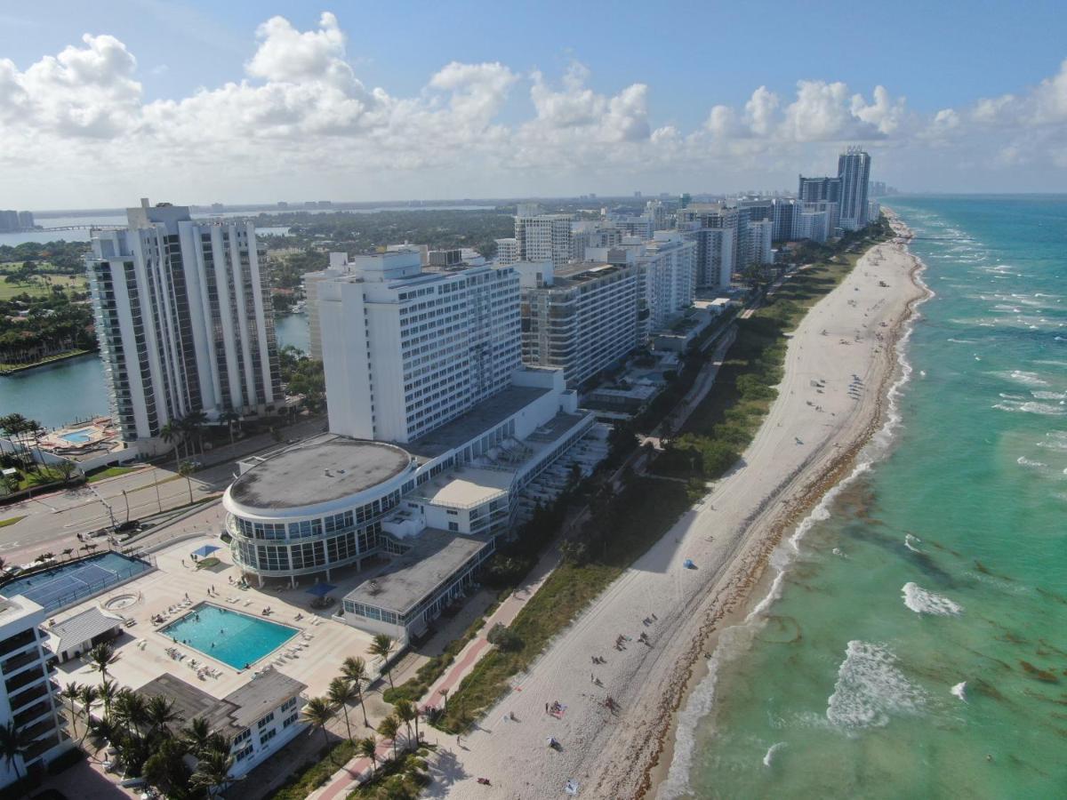 New Point Miami Beach Apartments Экстерьер фото